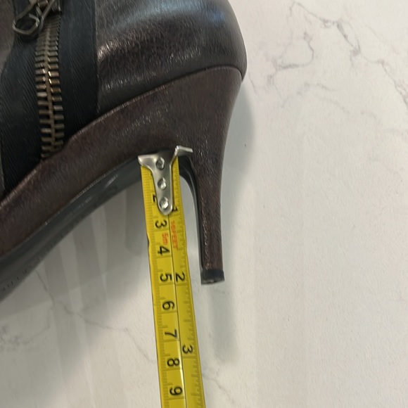 Stella McCartney vegan leather boots with sock upper - Picture 12 of 12